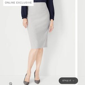 Ann Taylor Pencil Skirt Size 18